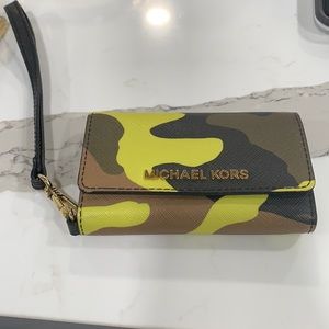 Michael kors phone case